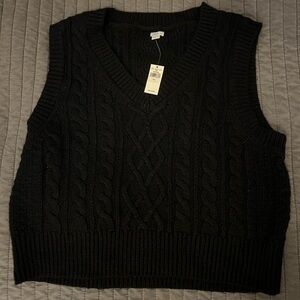 Aerie Black V-Neck Cable Knit Sweater Vest